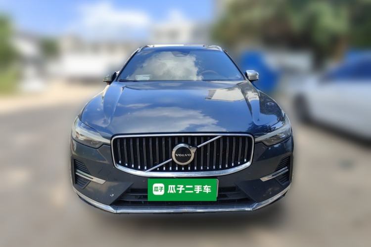 Used Volvo XC60 2022 B5 4x4 Smart Luxury Edition Front