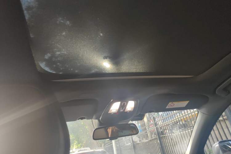 Used Volvo XC60 2022 B5 4x4 Zhiyi Sport Edition Headliner