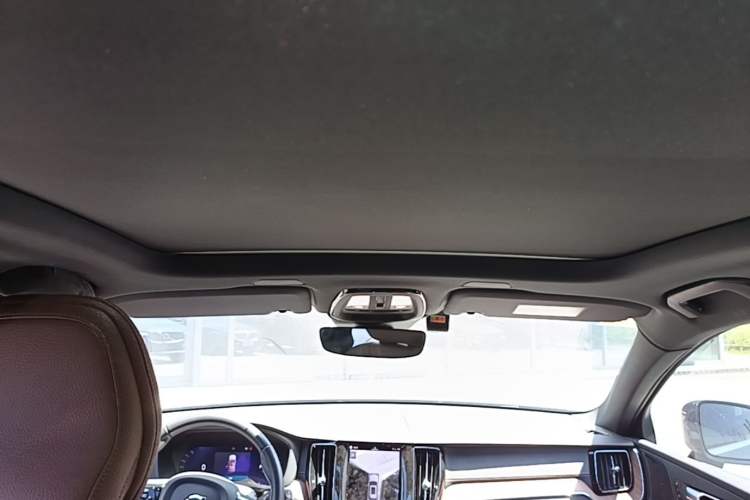 Used Volvo XC60 2022 B5 4x4 Zhiya Luxury Edition Headliner