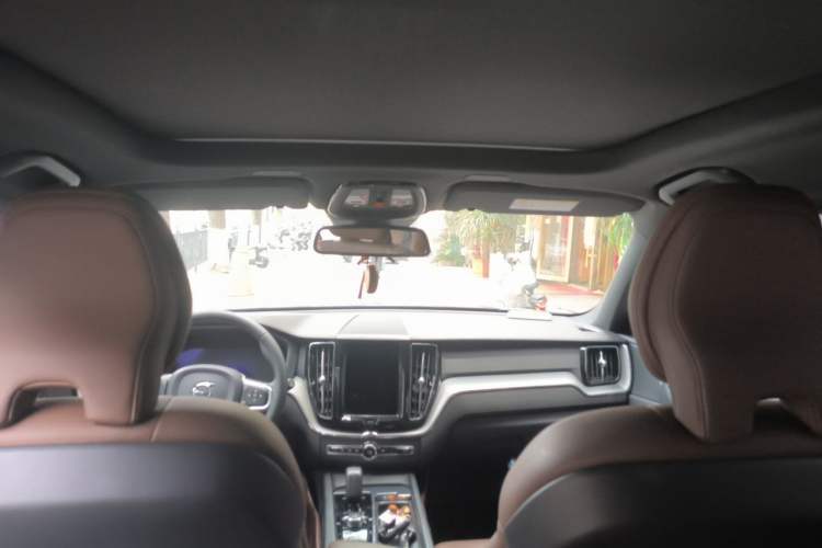 Used Volvo XC60 2022 B5 4x4 Zhiyi Luxury Edition Headliner