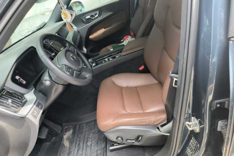 Used Volvo XC60 2022 B5 4x4 Zhiyi Luxury Edition Left Front Seat