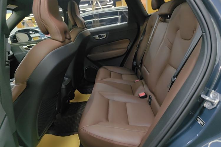 Used Volvo XC60 2022 B5 4x4 Zhiyi Luxury Edition Left Rear Seat