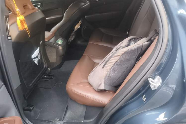 Used Volvo XC60 2022 B5 4x4 Zhiyi Luxury Edition Left Rear Seat