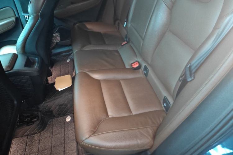 Used Volvo XC60 2022 B5 4x4 Smart Luxury Edition Left Rear Seat