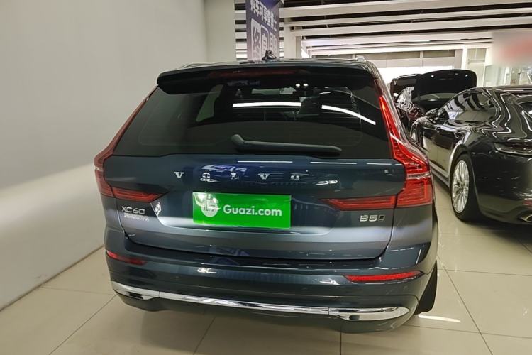 Used Volvo XC60 2022 B5 4x4 Zhiya Luxury Edition Rear
