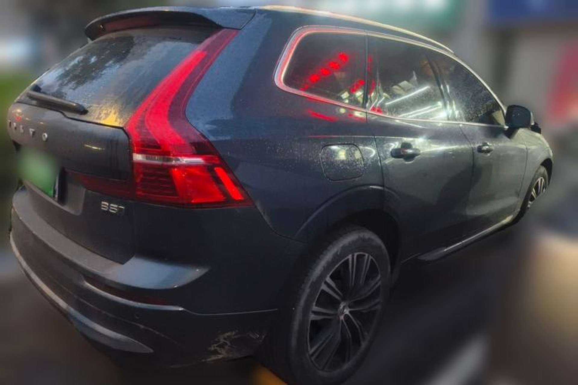 Used Volvo XC60 2022 B5 4x4 Smart Luxury Edition Rear Right 45 Deg