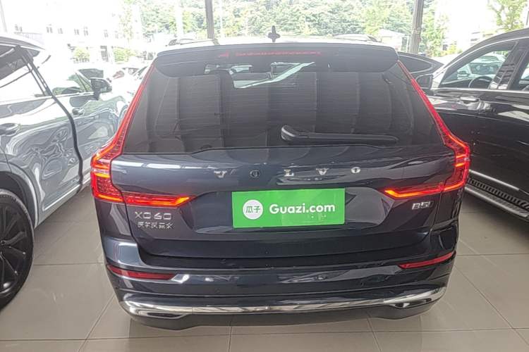 Used Volvo XC60 2022 B5 4x4 Smart Luxury Edition Rear