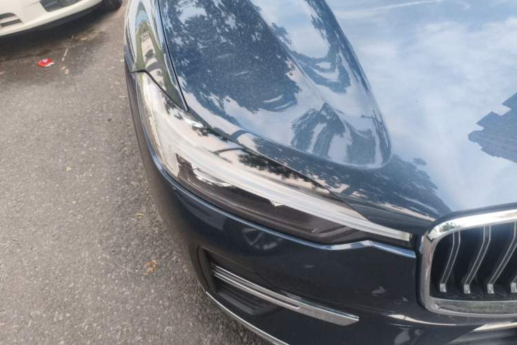 Used Volvo XC60 2022 B5 4x4 Zhiyi Luxury Edition Right Front Headlight