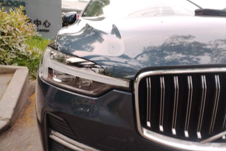 Used Volvo XC60 2022 B5 4x4 Zhiyi Luxury Edition Right Front Headlight