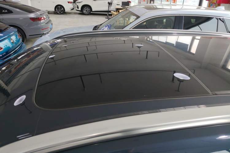 Used Volvo XC60 2022 B5 4x4 Smart Luxury Edition Roof