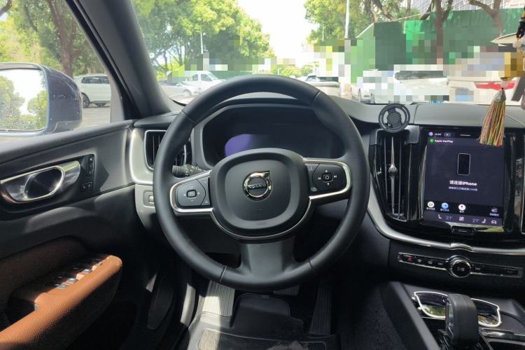 Used Volvo XC60 2022 B5 4x4 Zhiyi Luxury Edition Steering Wheel