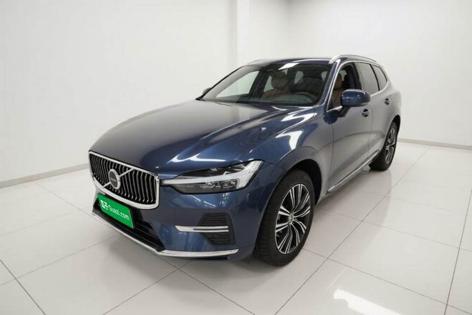Volvo XC60 2022