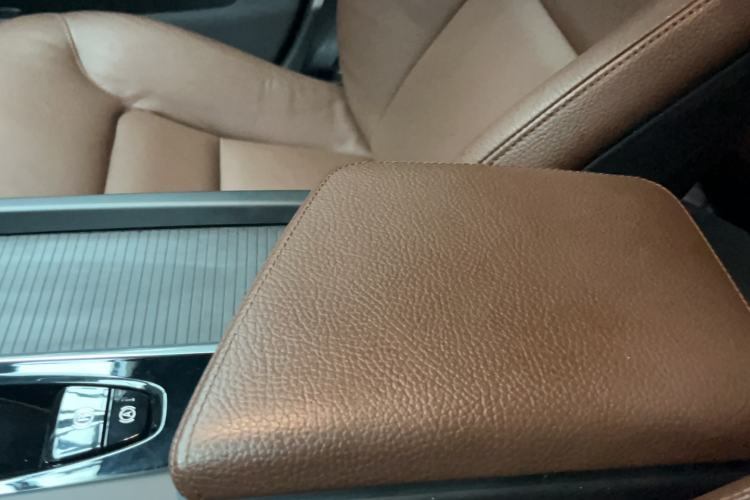 Used Volvo XC60 2022 B5 4x4 Zhiyi Luxury Edition Interior 3