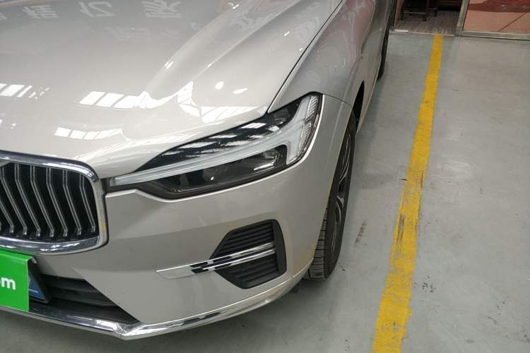 Used Volvo XC60 2022 B5 4x4 Zhiyi Luxury Edition Left Front Headlight