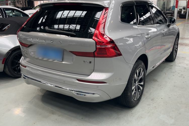 Used Volvo XC60 2022 B5 4x4 Zhiyi Luxury Edition Rear Right 45 Deg