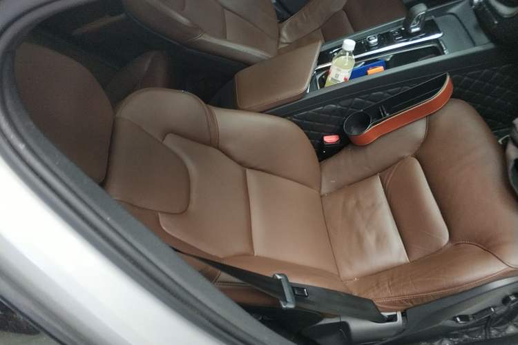 Used Volvo XC60 2022 B5 4x4 Zhiyi Luxury Edition Right Front Seat