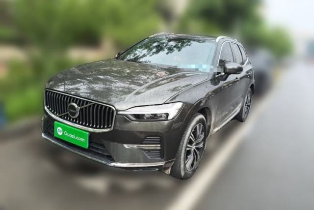Volvo XC60 2022 B5 4x4 Smart Luxury Edition d’occasion