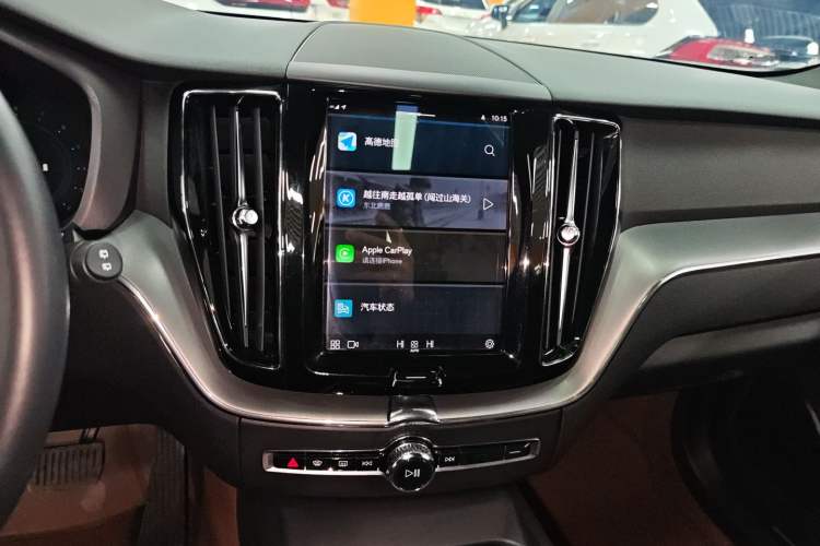 Used Volvo XC60 2022 B5 4x4 Zhiyi Luxury Edition Audio And AC Panel