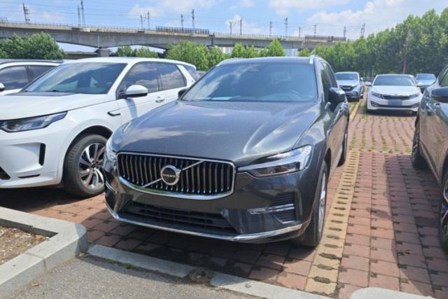 Used Volvo XC60 2022 B5 4x4 Zhiyi Luxury Edition