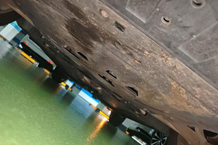 Used Volvo XC60 2022 B5 4x4 Zhiyi Luxury Edition Chassis Front