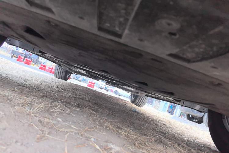 Used Volvo XC60 2022 B5 4x4 Zhiyi Luxury Edition Chassis Front