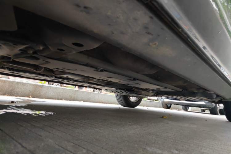 Used Volvo XC60 2022 B5 4x4 Zhiyi Luxury Edition Chassis Front Left