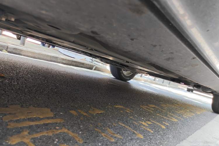Used Volvo XC60 2022 B5 4x4 Zhiyi Luxury Edition Chassis Front Left