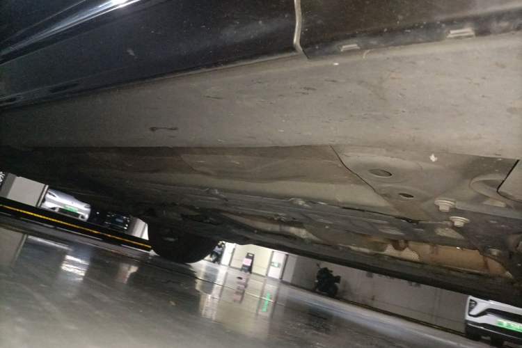 Used Volvo XC60 2022 B5 4x4 Zhiyi Luxury Edition Chassis Front Right