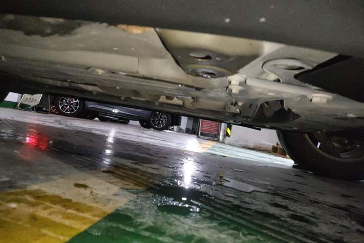 Used Volvo XC60 2022 B5 4x4 Zhiyi Luxury Edition Chassis Front Right