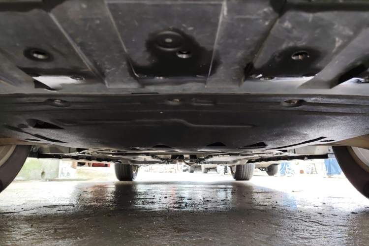 Used Volvo XC60 2022 B5 4x4 Zhiyi Luxury Edition Chassis Front