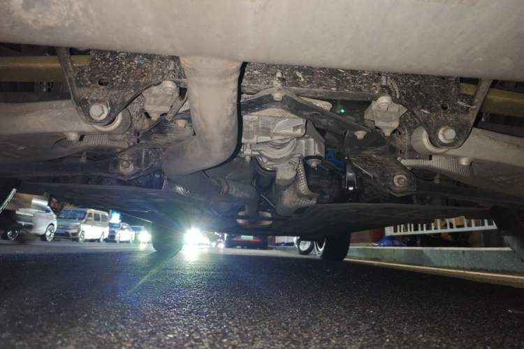 Used Volvo XC60 2022 B5 4x4 Smart Luxury Edition Chassis Rear