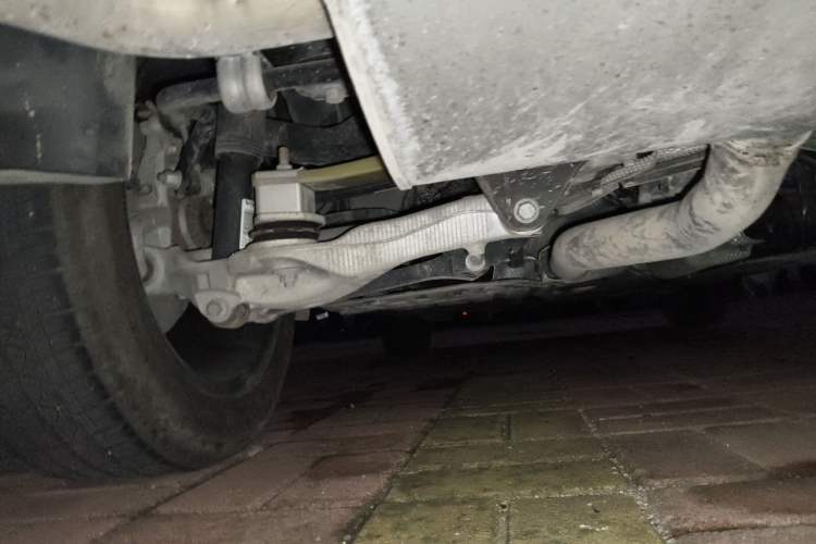 Used Volvo XC60 2022 B5 4x4 Smart Luxury Edition Chassis Rear Left