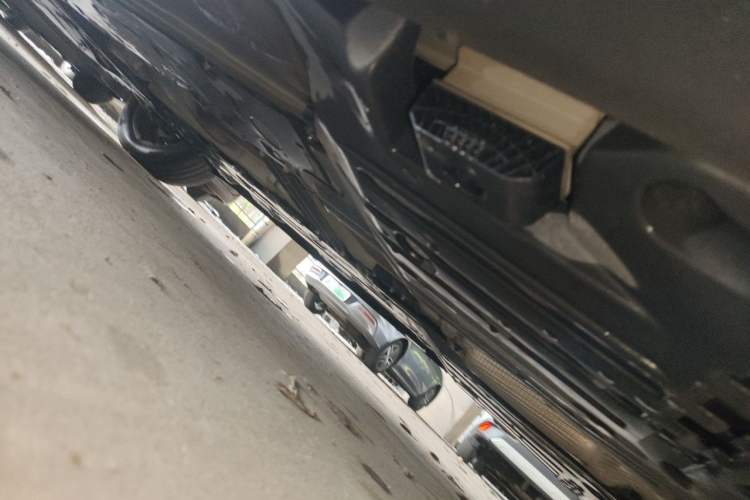 Used Volvo XC60 2022 B5 4x4 Smart Luxury Edition Chassis Rear Left