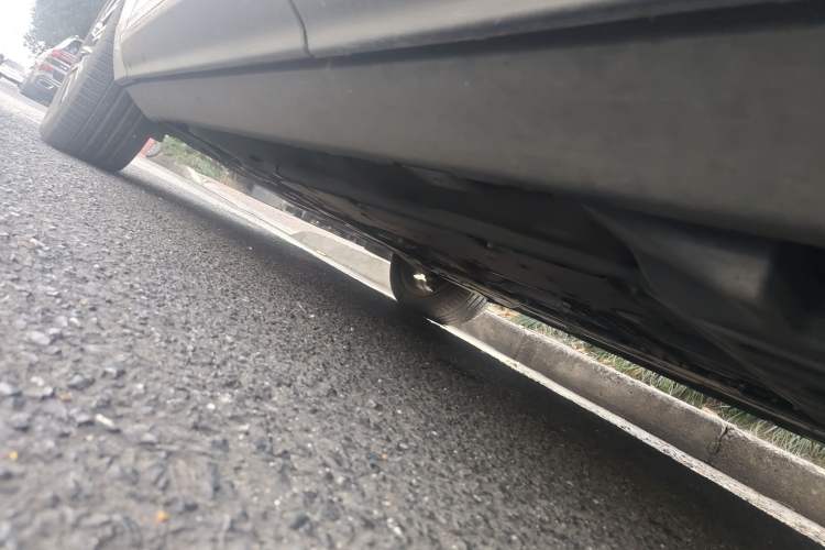 Used Volvo XC60 2022 B5 4x4 Smart Luxury Edition Chassis Rear Left