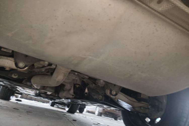 Used Volvo XC60 2022 B5 4x4 Smart Luxury Edition Chassis Rear