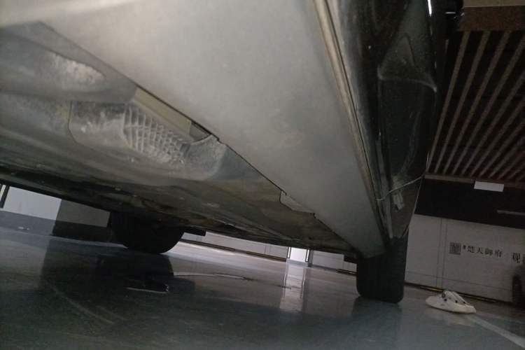 Used Volvo XC60 2022 B5 4x4 Zhiyi Luxury Edition Chassis Rear Right