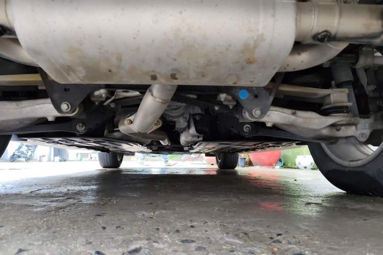 Used Volvo XC60 2022 B5 4x4 Zhiyi Luxury Edition Chassis Rear