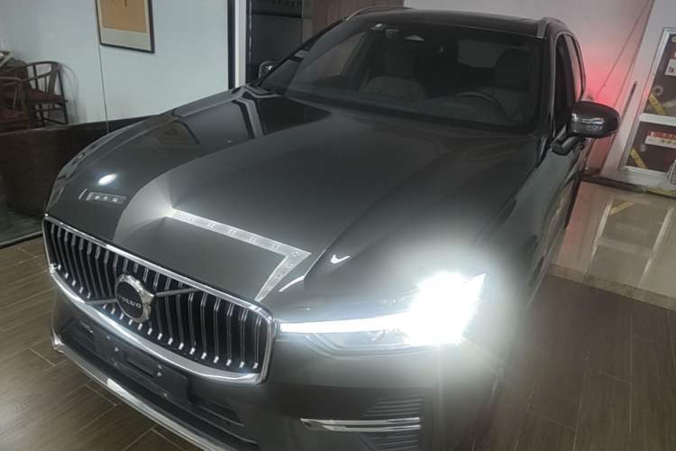 Used Volvo XC60 2022 B5 4x4 Zhiyi Luxury Edition Guazi used car, China used car export, Used car for sale, Used  cars, Cheapest cars for sale