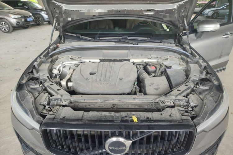 Used Volvo XC60 2022 B5 4x4 Smart Luxury Edition Engine Bay