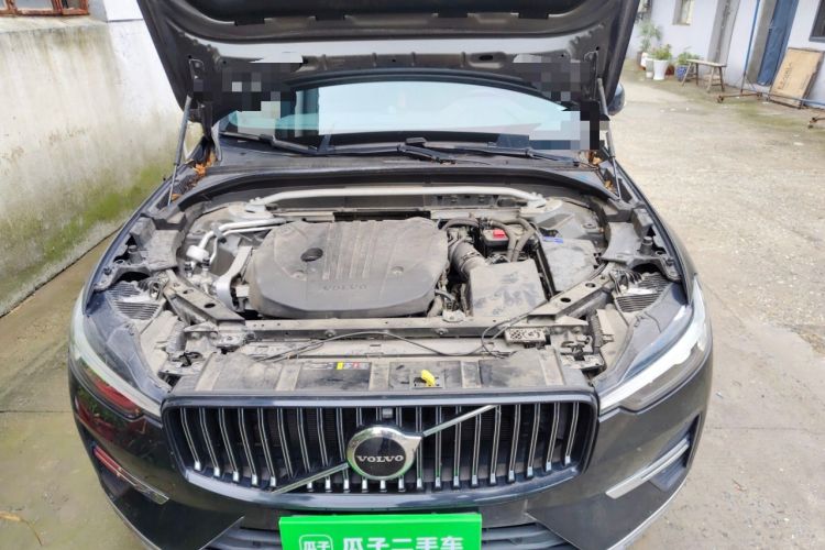 Used Volvo XC60 2022 B5 4x4 Zhiyi Luxury Edition Engine Bay