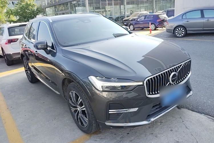 Used Volvo XC60 2022 B5 4x4 Smart Luxury Edition Exterior 1