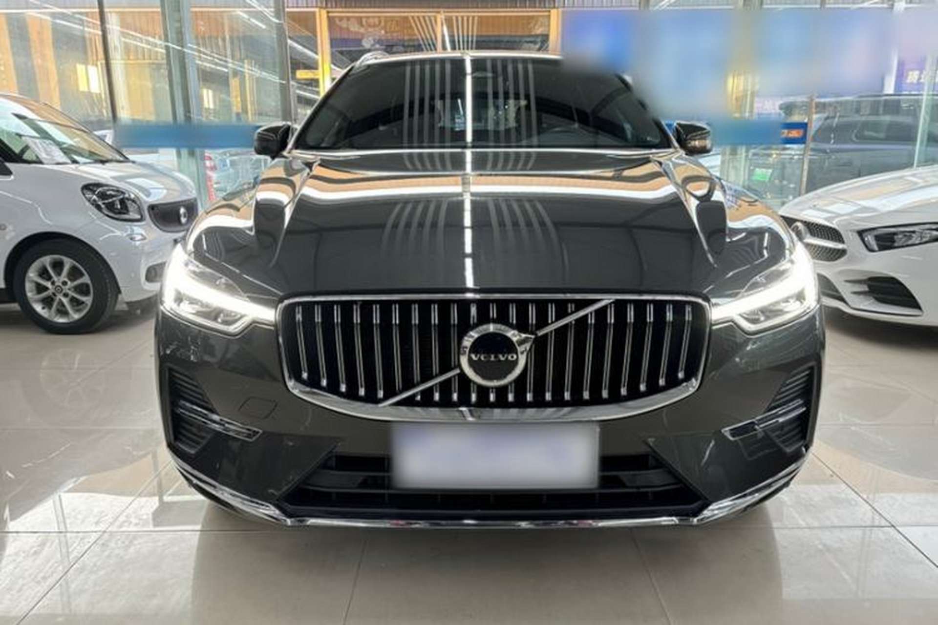 Used Volvo XC60 2022 B5 4x4 Smart Luxury Edition Exterior 1