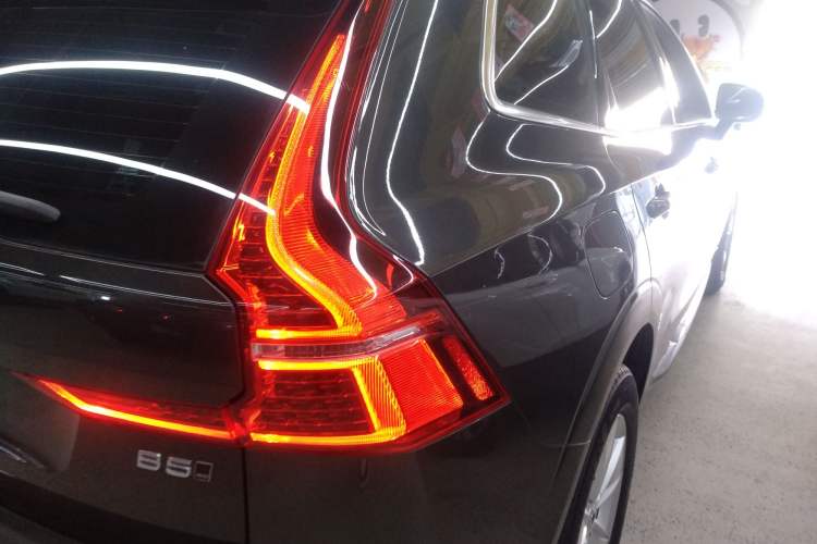 Used Volvo XC60 2022 B5 4x4 Zhiyi Luxury Edition Exterior 3