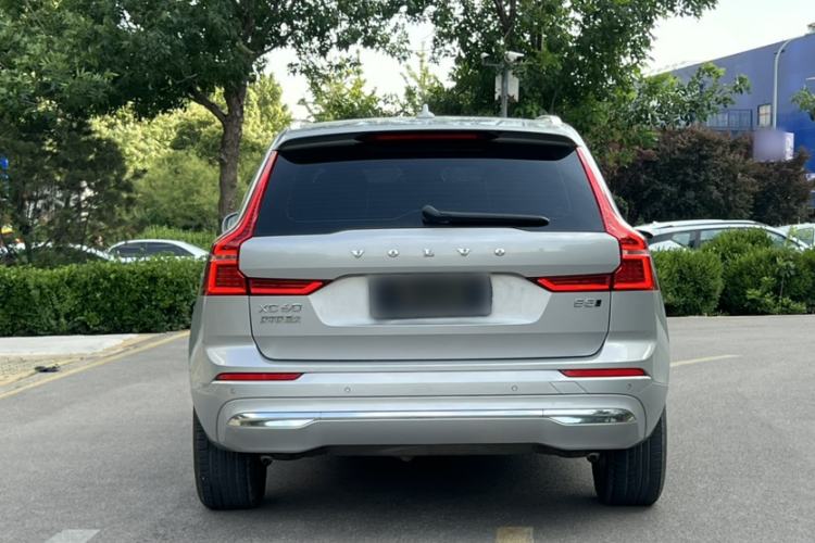 Used Volvo XC60 2022 B5 4x4 Zhiyi Luxury Edition Exterior 4