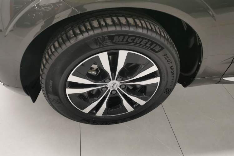Used Volvo XC60 2022 B5 4x4 Zhiyi Luxury Edition Exterior 4