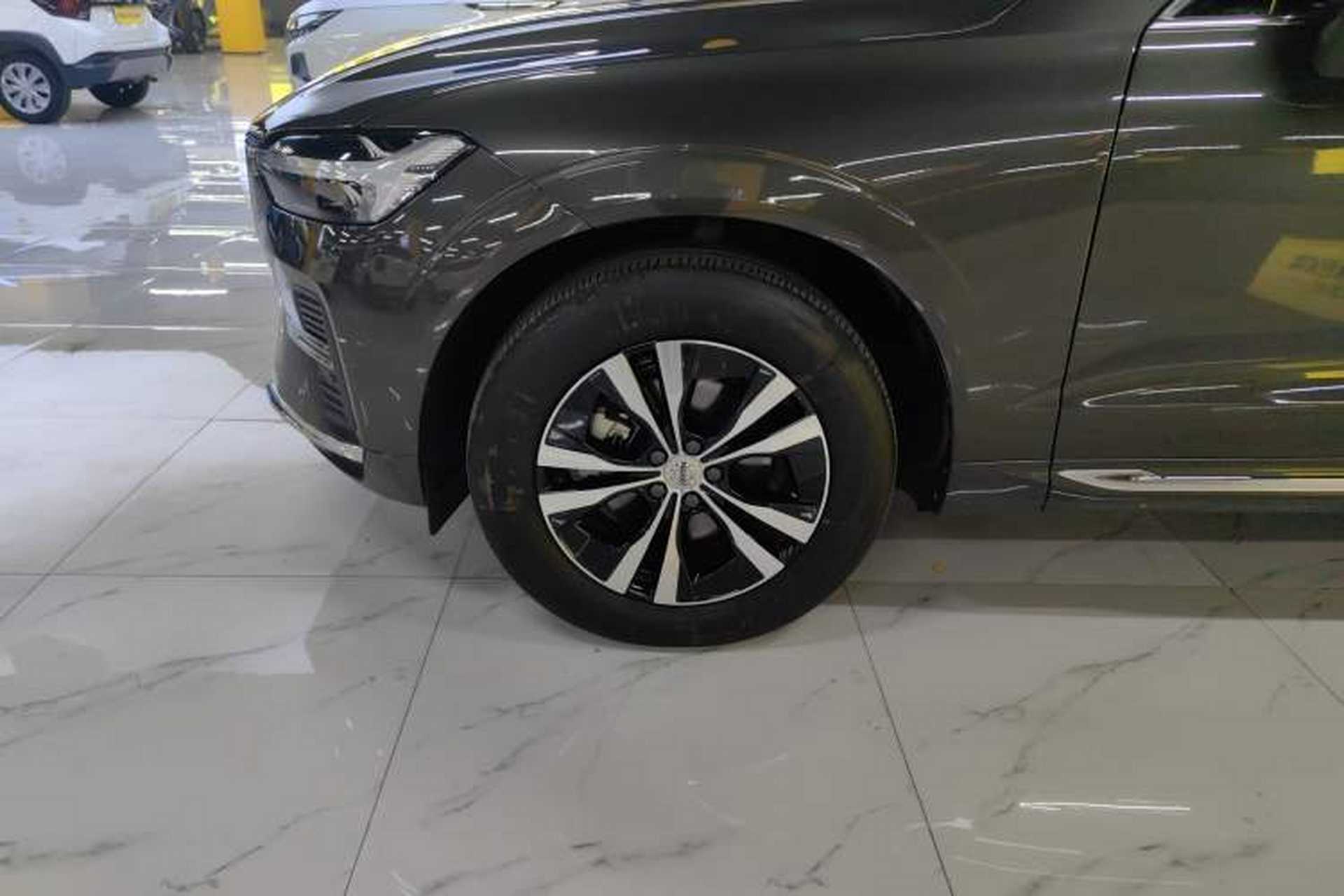 Used Volvo XC60 2022 B5 4x4 Zhiyi Luxury Edition Exterior 4