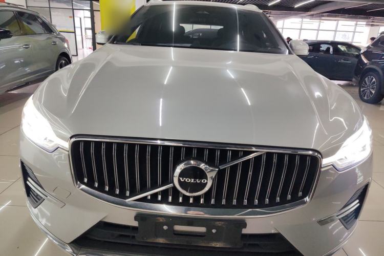 Used Volvo XC60 2022 B5 4x4 Zhiyi Luxury Edition Front