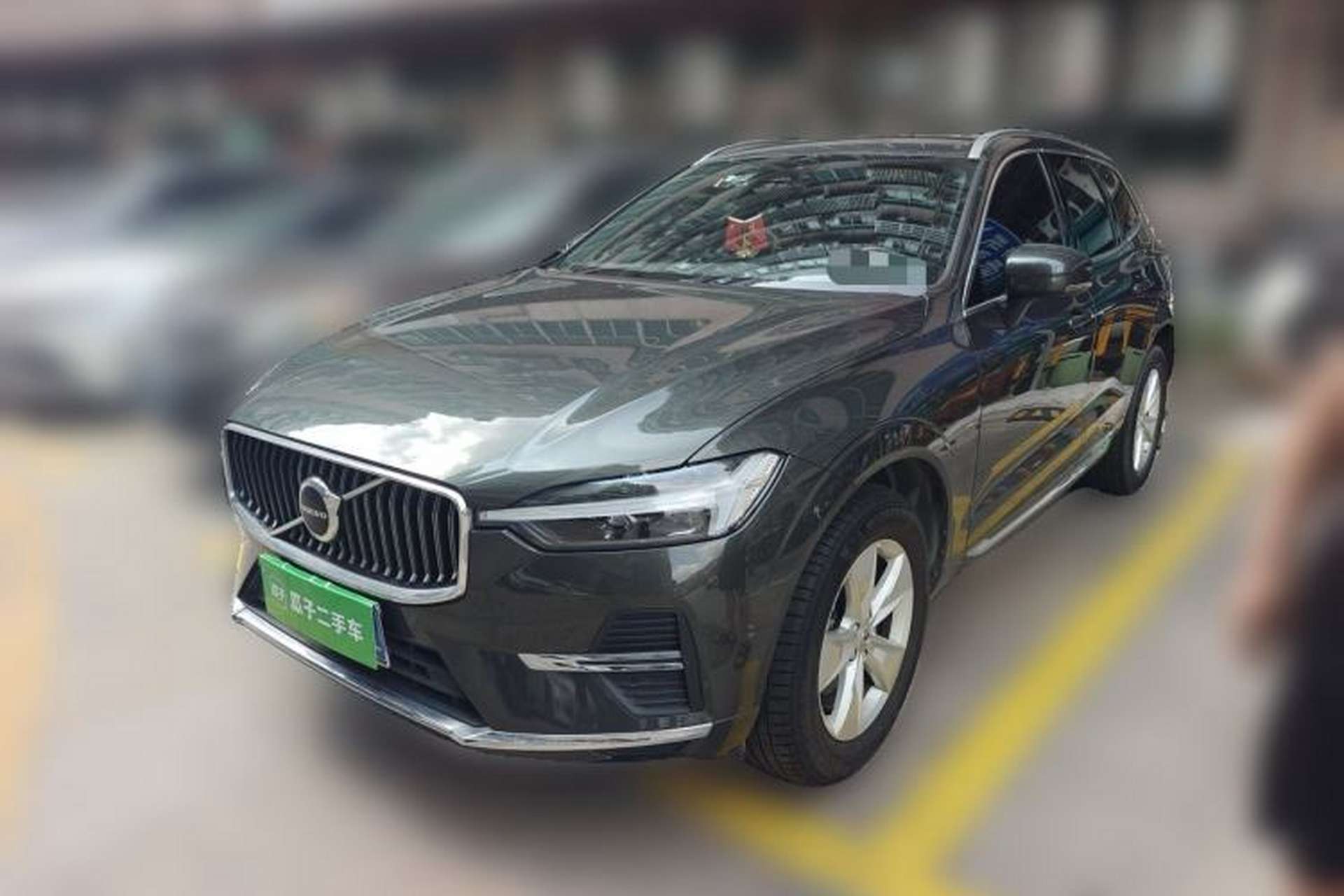 Used Volvo XC60 2022 B5 4x4 Zhiyi Luxury Edition Front Left 45 Deg