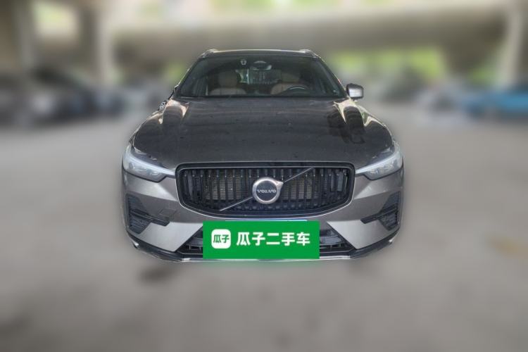 Used Volvo XC60 2022 B5 4x4 Smart Luxury Edition Front