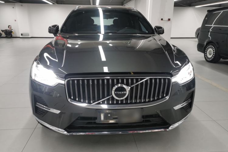 Used Volvo XC60 2022 B5 4x4 Zhiyi Luxury Edition Front